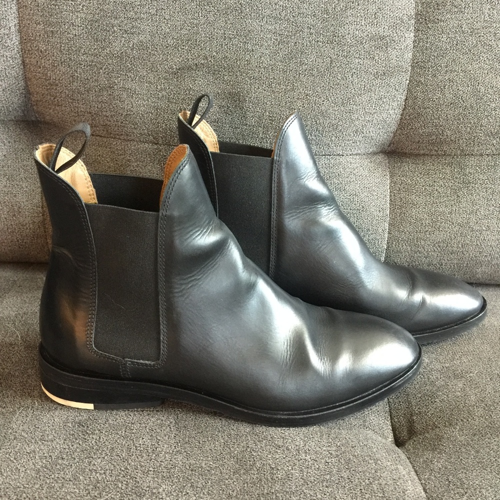 Everlane Chelsea Boot Size 6